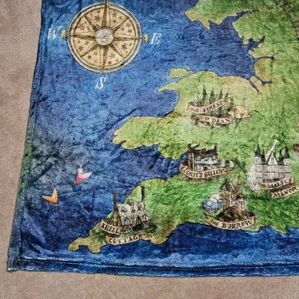 LitJoy Crate Soft Blanket 40x40 Decor Harry Potter Map Hogwarts Kings Cross
